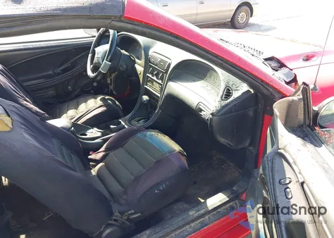 1998 Ford Mustang Gt z USA, uszkodzony, nr VIN 1FAFP45X3WF258592